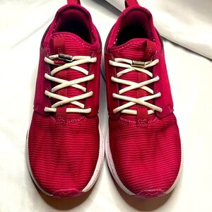 Kuru Atom Sneakers Pink Womens Size 9